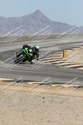 media/Oct-02-2025-Racers Edge (Thu) [[2c91cb6ab3]]/2-A Group/Session 5-Turn 12 (130pm)/